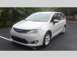 Chrysler Pacifica Touring Plus 2017