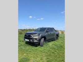 Toyota Hilux 2.8 /150kW Invincible