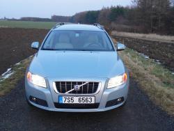 Volvo V70 D5