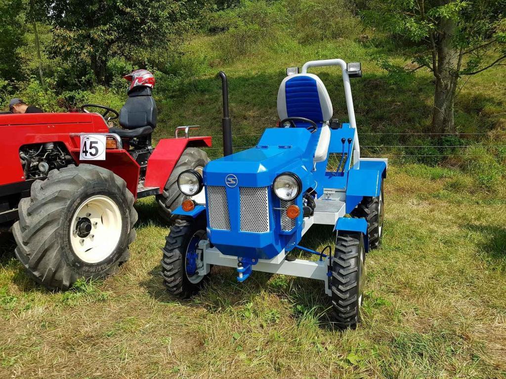 Prohlédněte si další závodníky traktoriády v Janově