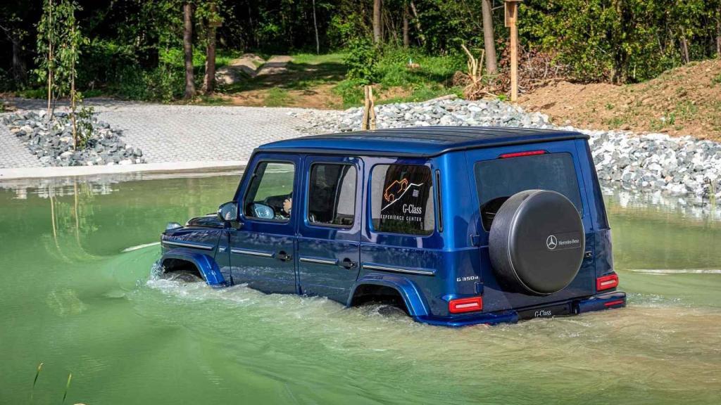 Mercedes-Benz G Stronger Than Time