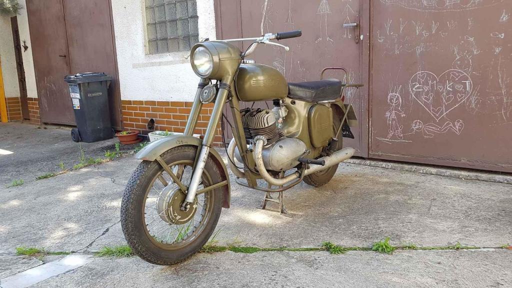 Vojenská Jawa 350