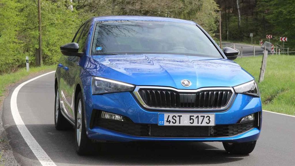 Škoda Scala. Auto jsme zkoušeli na hladkém asfaltu