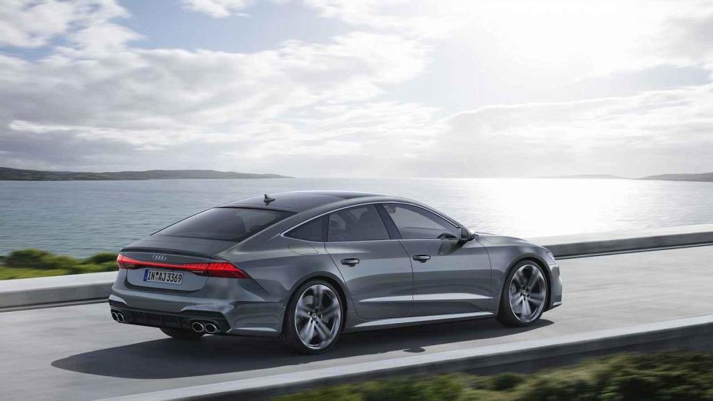 Audi S7