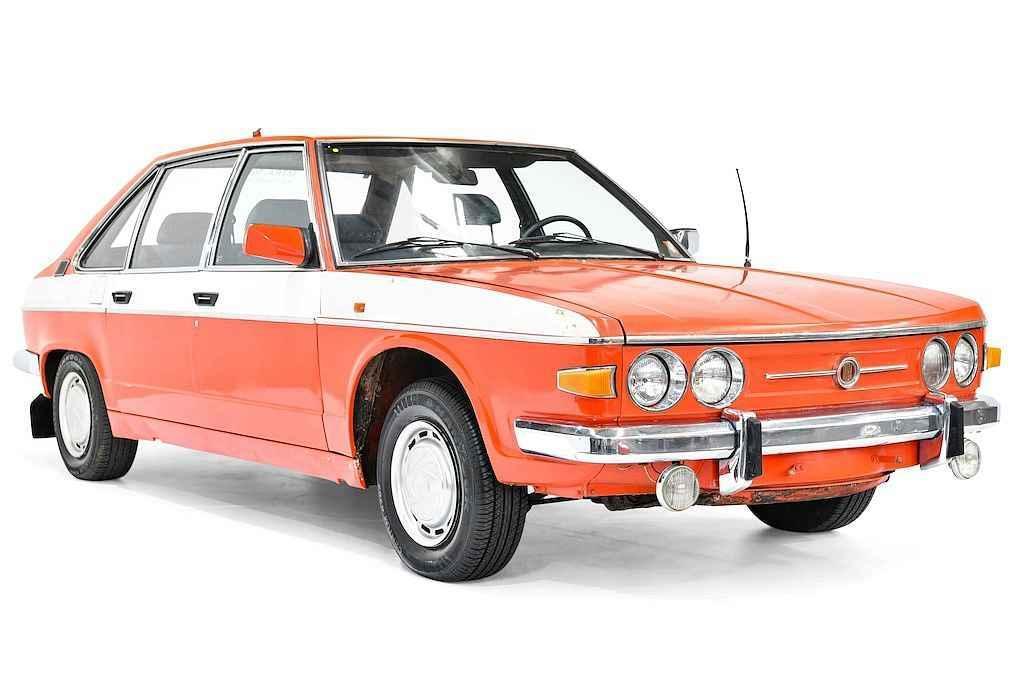 Tatra T613 - 1977 (4450 AUD)
