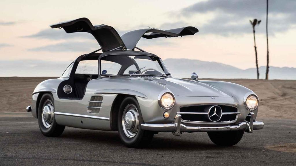 Mercedes-Benz 300SL zpěváka Adama Levine