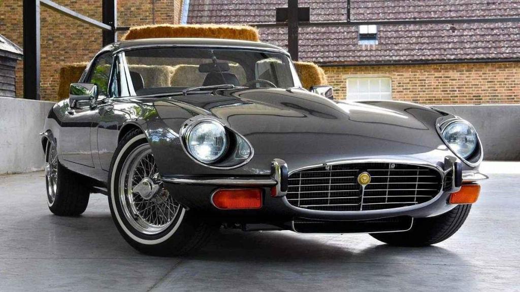 Jaguar E-Type V12