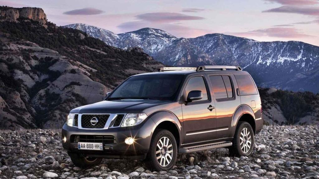 Pathfinder, na kterého u nás nadává kde kdo, je 6. s indexem 154. Trápí ho neduhy podvozku, motoru a elektriky. 2,5 hodiny trvající oprava stojí v průměru 13,3 tisíce Kč, přičemž opět jde o aut s nájezdem do 100 tisíc km.