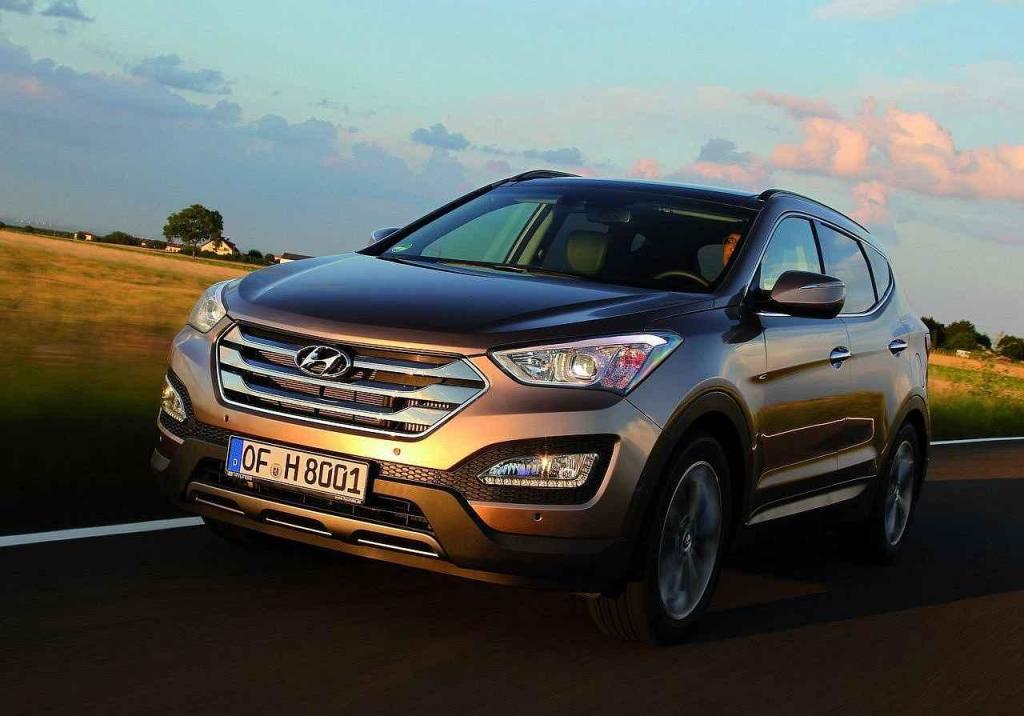 Sesterské Hyundai Santa Fe je na tom o něco lépe, má index 137. V průměru jde o sedmiletá auta, trpící na elektriku a podvozek. Vzhledem k spatným výsledkům ostatních SUV lze korejské vozy považovat alespoň za uspokojivé.