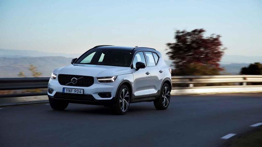 Volvo XC40.