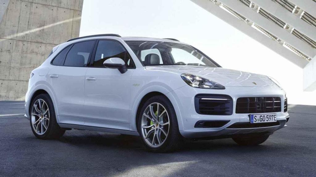 Porsche Cayenne E-Hybrid.