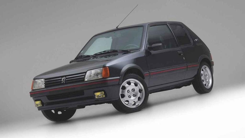 Peugeot 205 GTI upravený firmou Labbé.