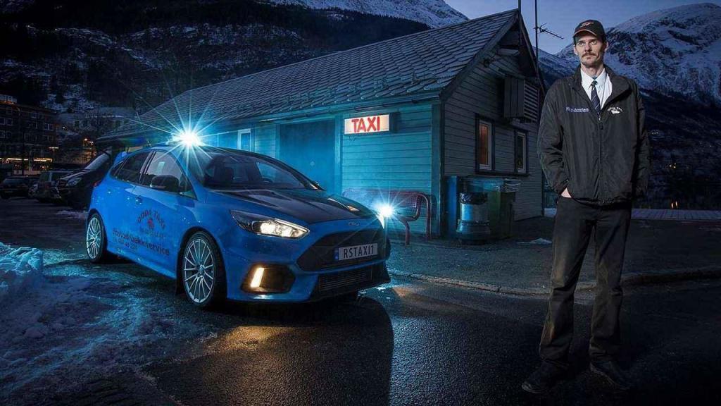 Evald Jastad a jeho Ford Focus RS Taxi.