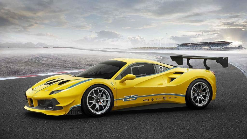 Ferrari 488 Challenge.