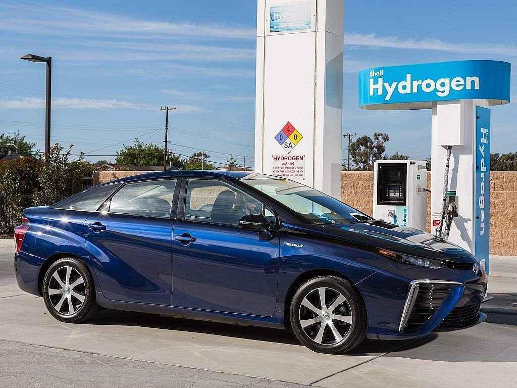 Toyota Mirai.