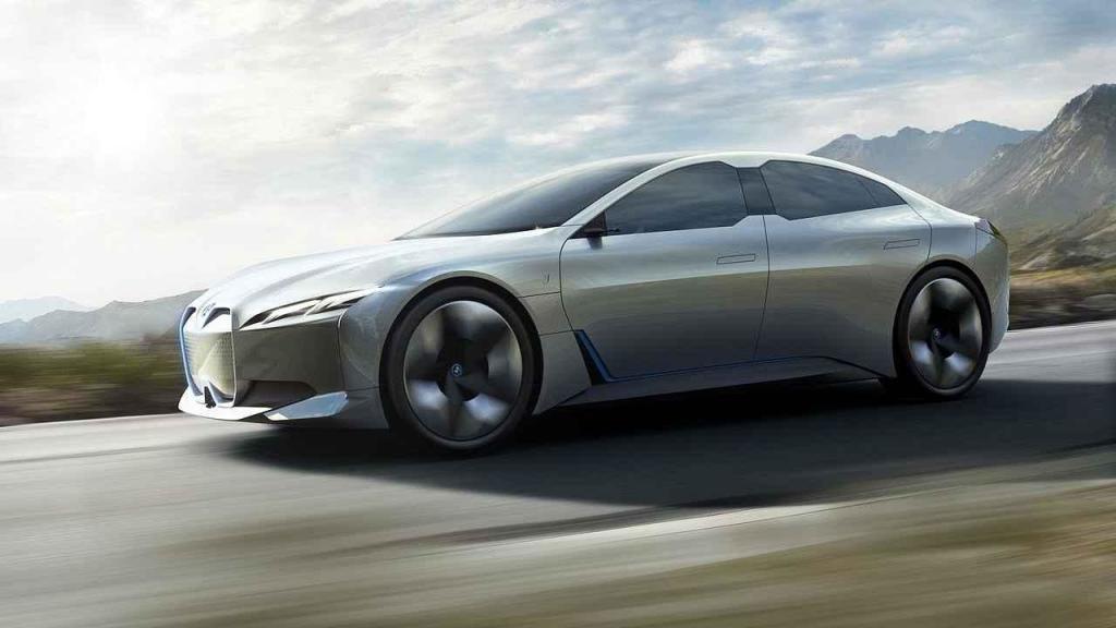 Koncept BMW i Vision Dynamics.