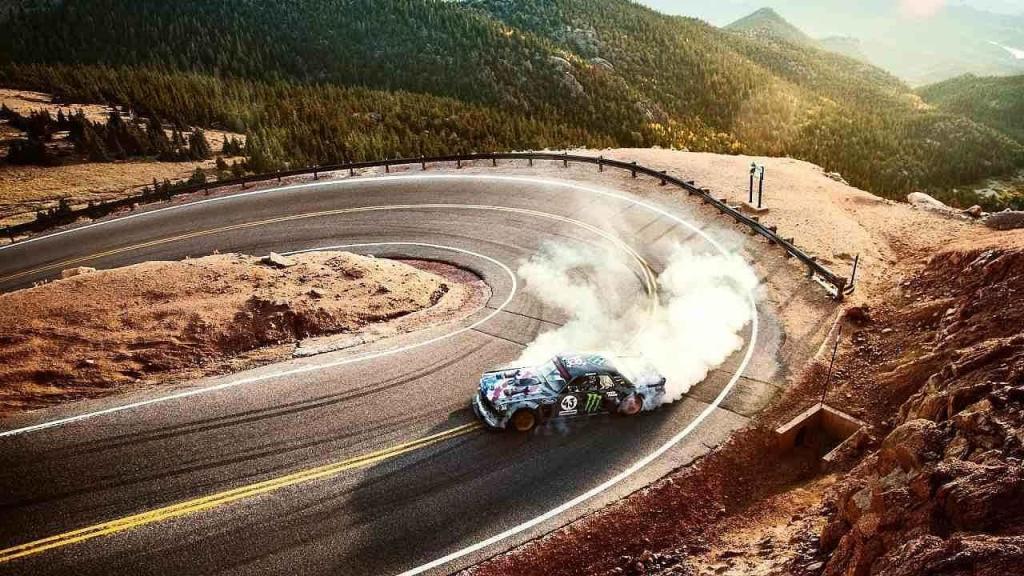 Ken Block, Ford Mustang Hoonicorn a takzvaná Climbkhana na hoře Pikes Peak