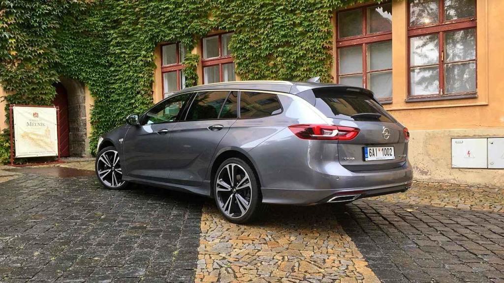 Opel Insignia Sports Tourer.