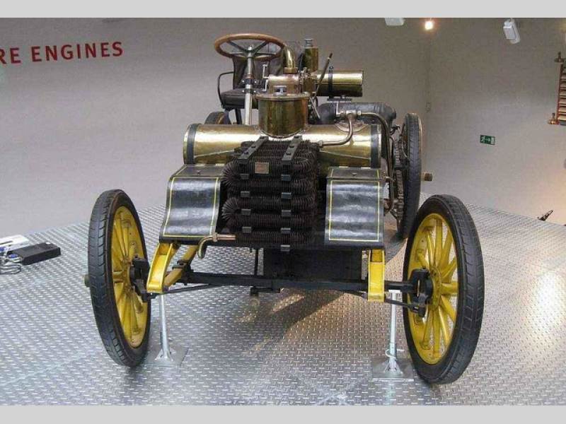 NW 12 HP Rennzweier.