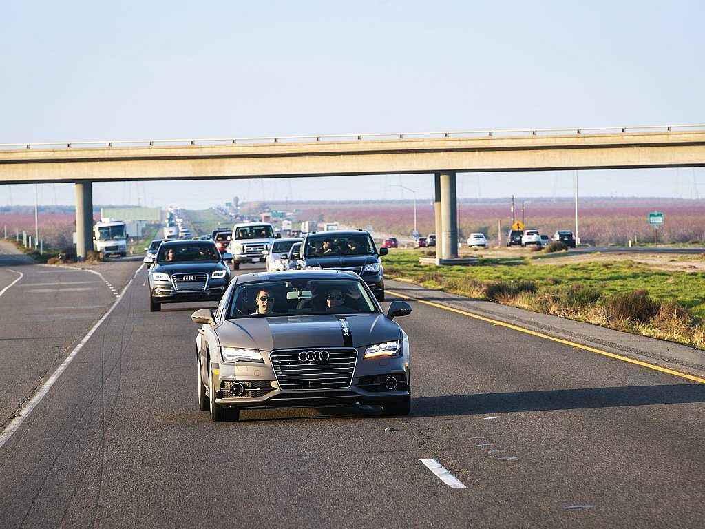 Autonomní Audi A7 samo ujelo téměř 900 kilometrů v provozu.