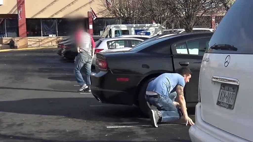 Vykrást cizí auto může být překvapivě snadné.