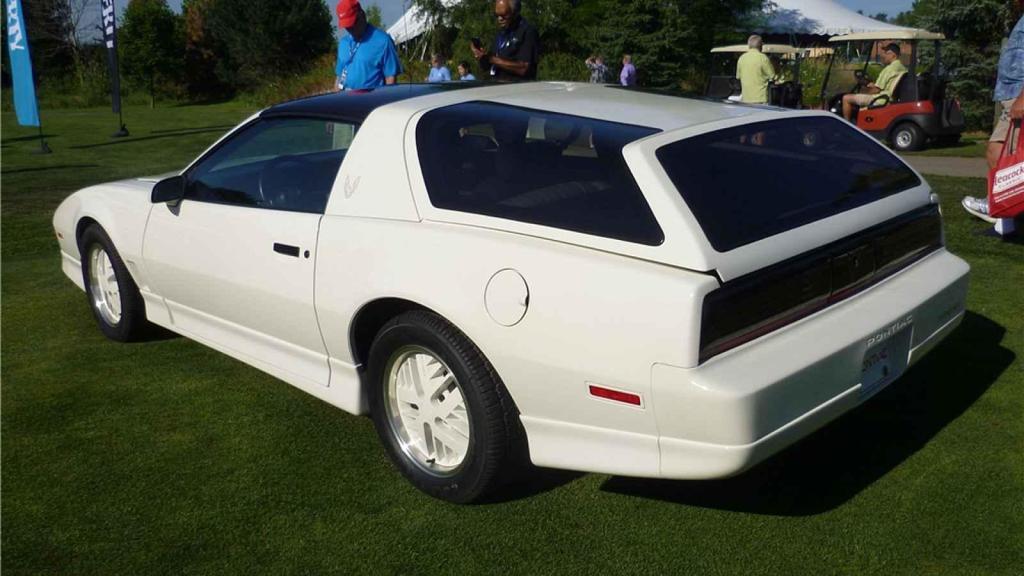 Pontiac Firebird Trans Am Kammback.
