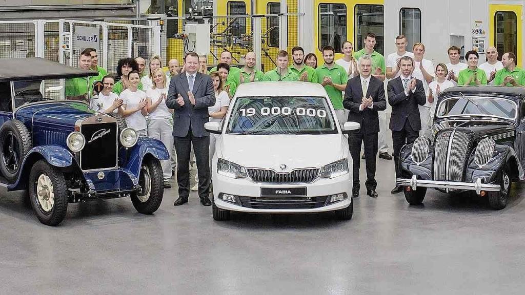 Škoda Auto už vyrobila 19 milionů aut. Tím jubilejním byla bílá Fabia.