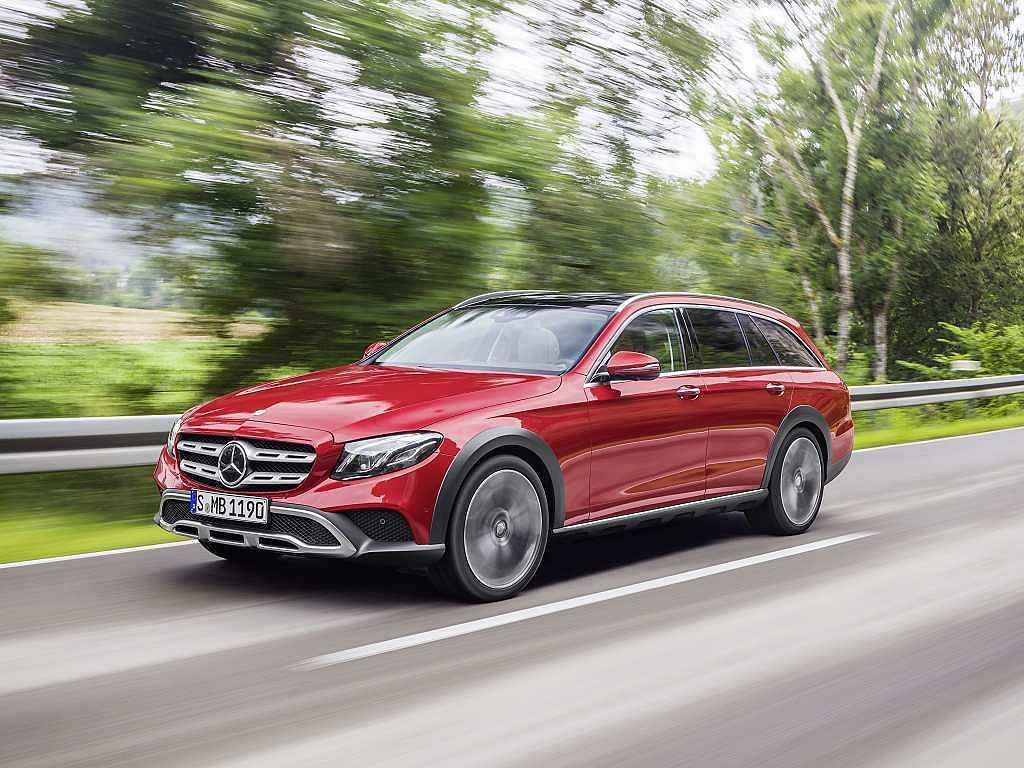 Mercedes-Benz třídy E All-Terrain.