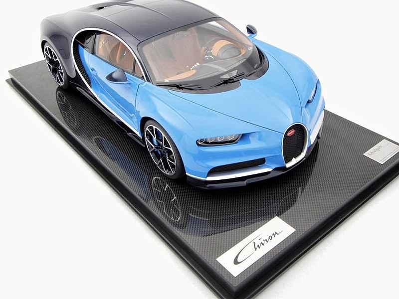 Bugatti Chiron jako model v měřítku 1:8.