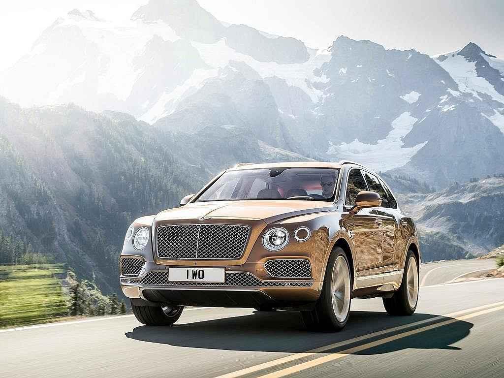 Bentley Bentayga.