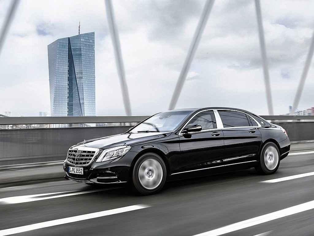 Mercedes-Maybach S 600 Guard.