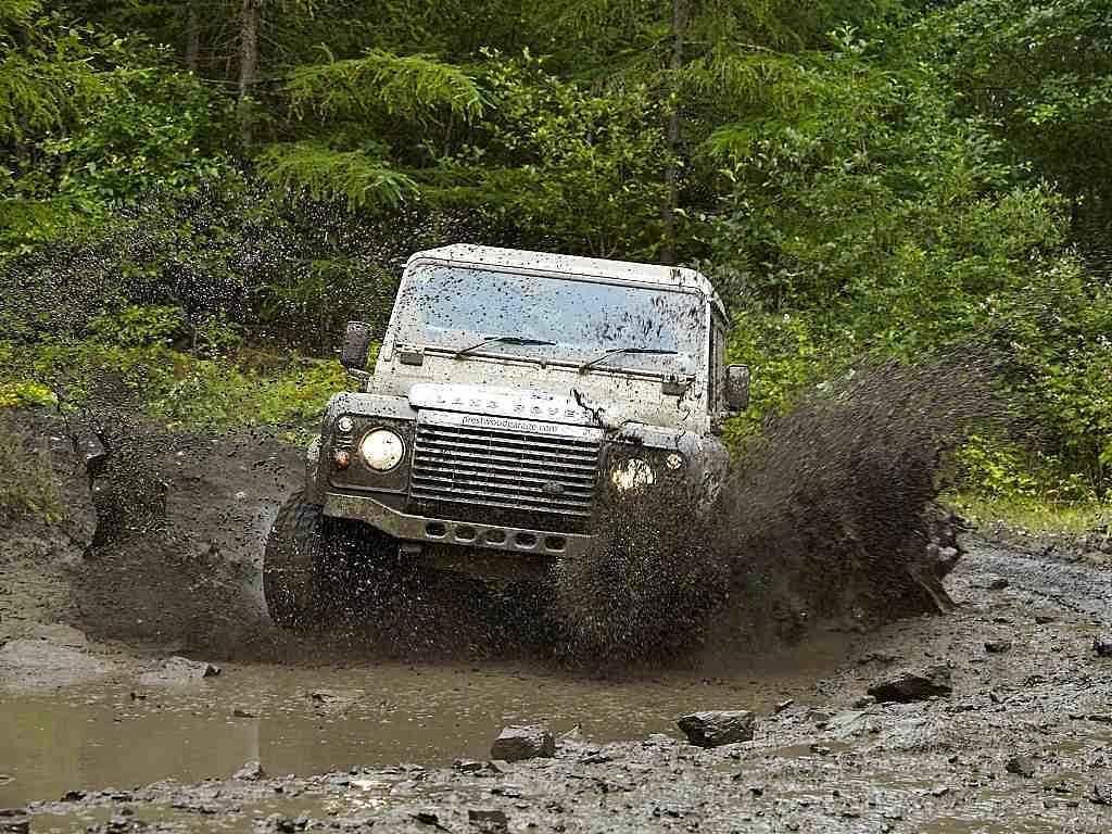 Land Rover Defender.