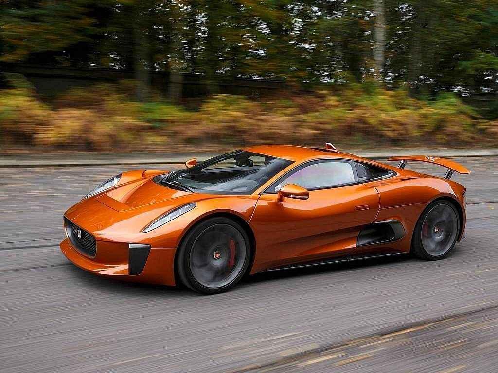 Jaguar C-X75 Bond Concept.