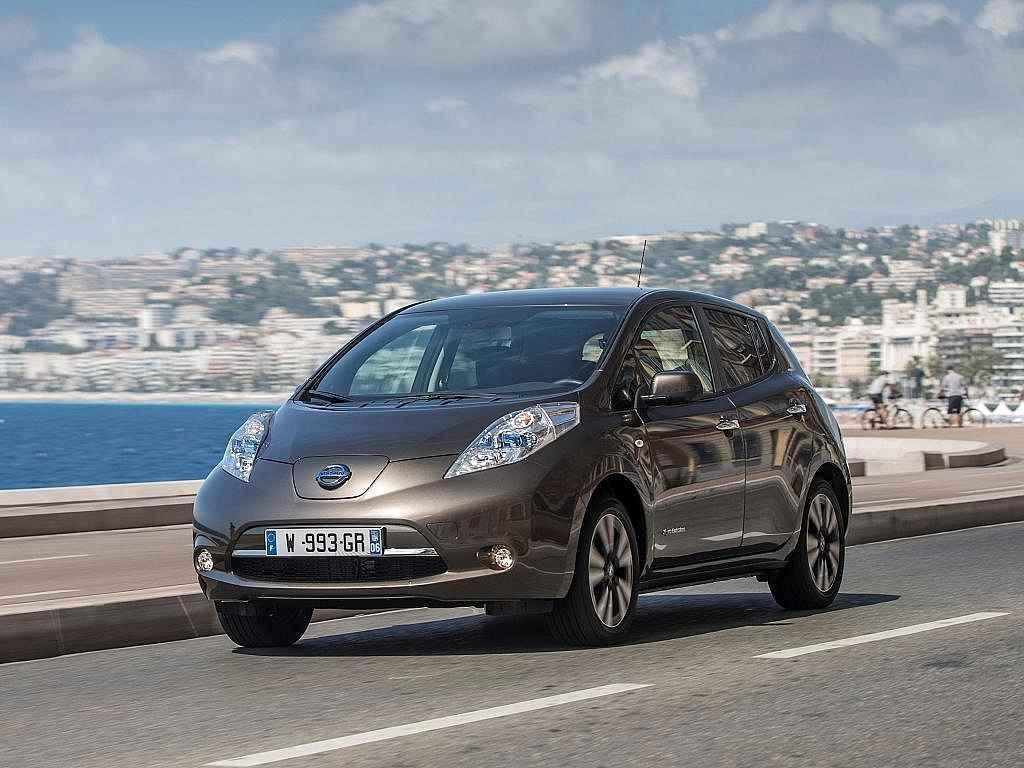 Nissan Leaf.