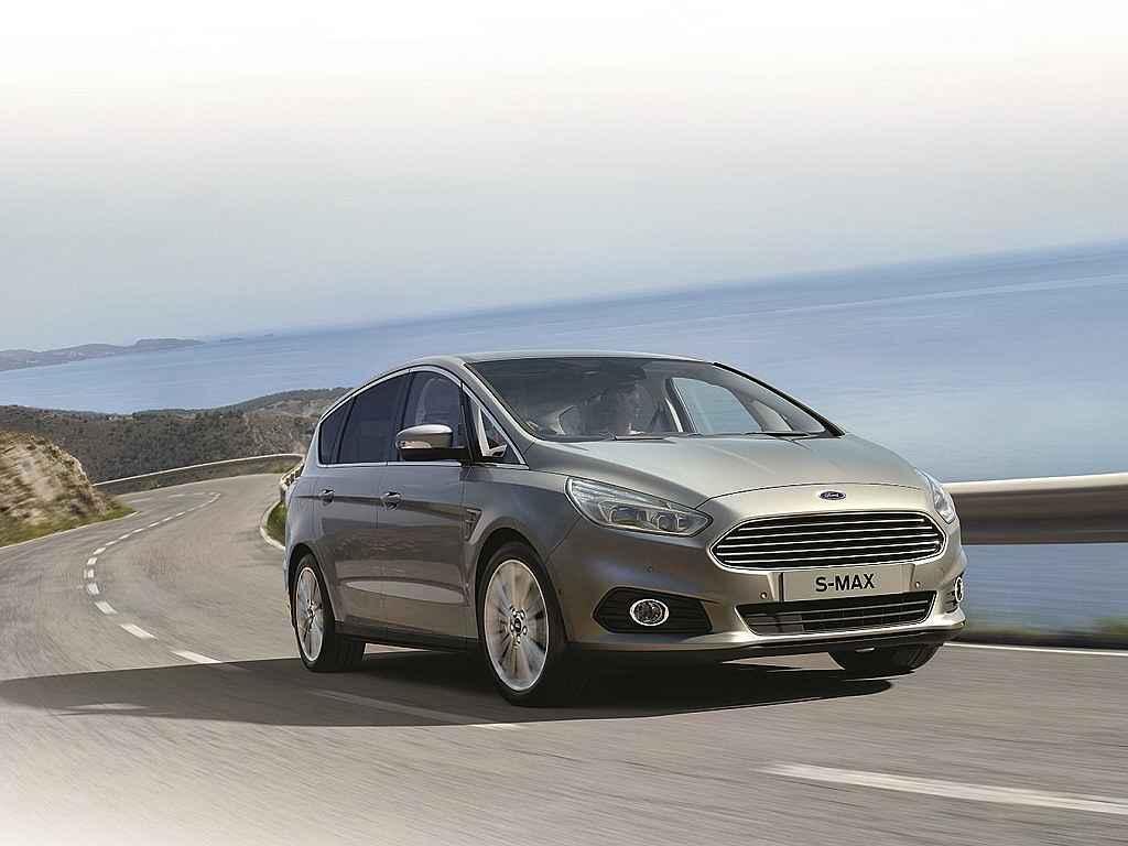 Ford S-Max.