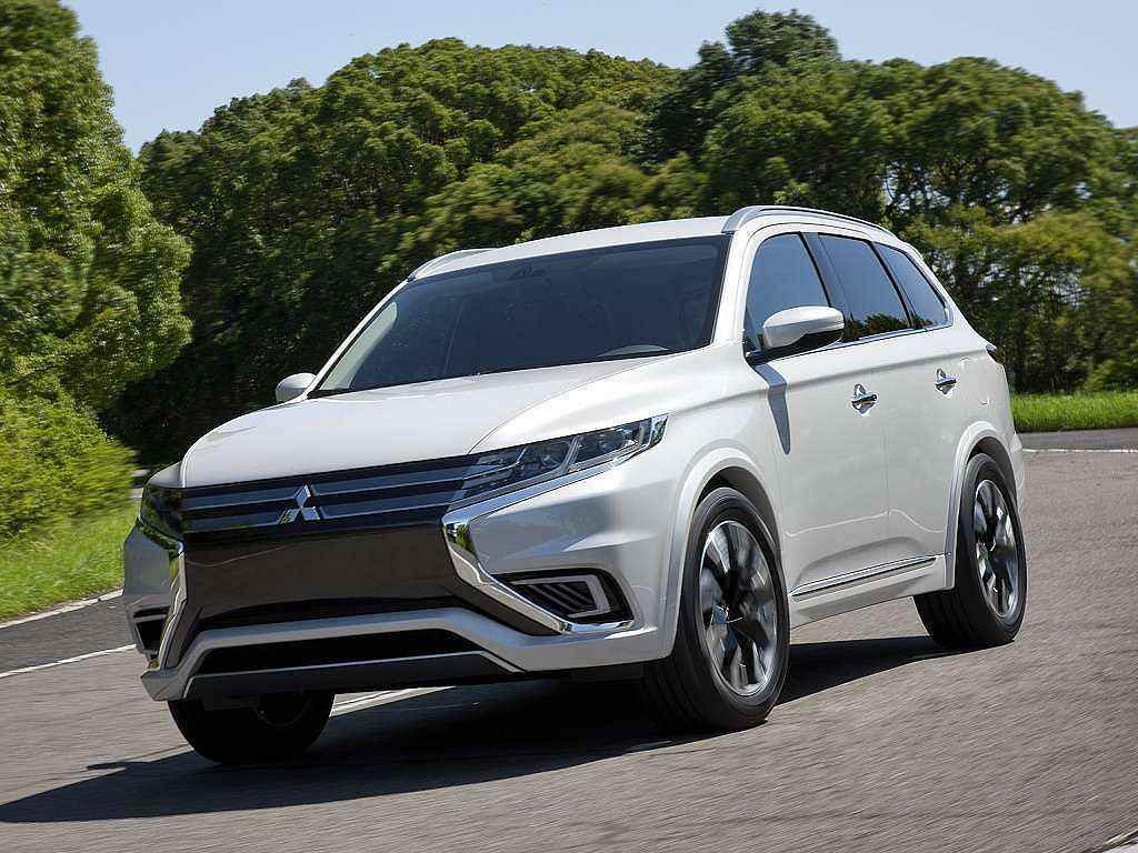 Mitsubishi Outlander PHEV Concept-S.