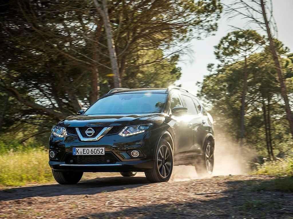 Nissan X-Trail.