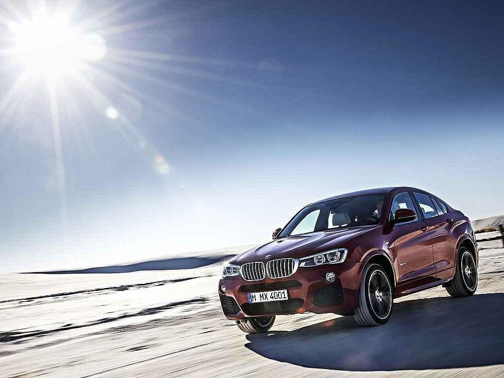 BMW X4.