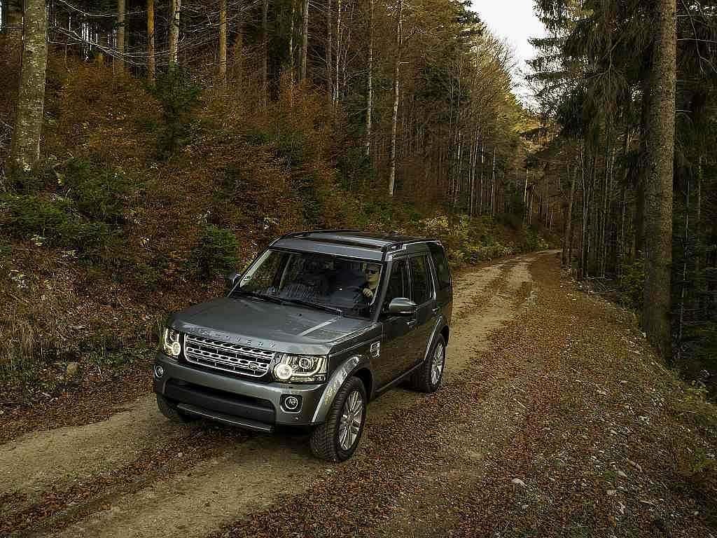 Land Rover Discovery.