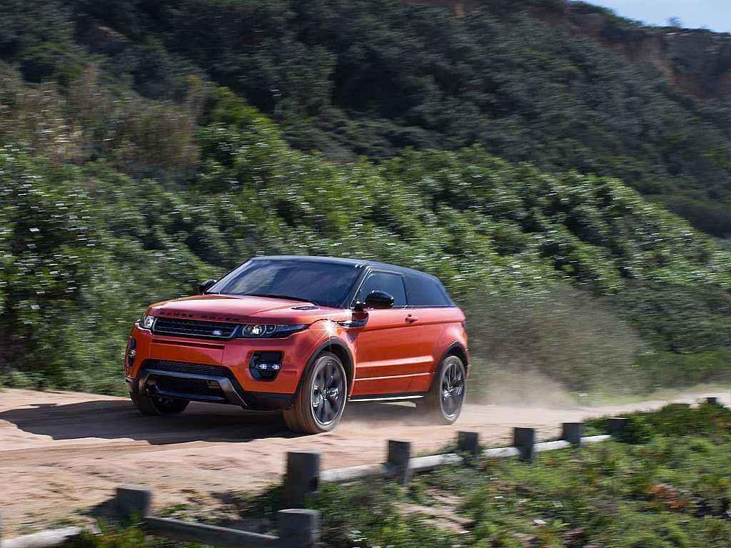 Range Rover Evoque ve verzi Autobiography Dynamic.