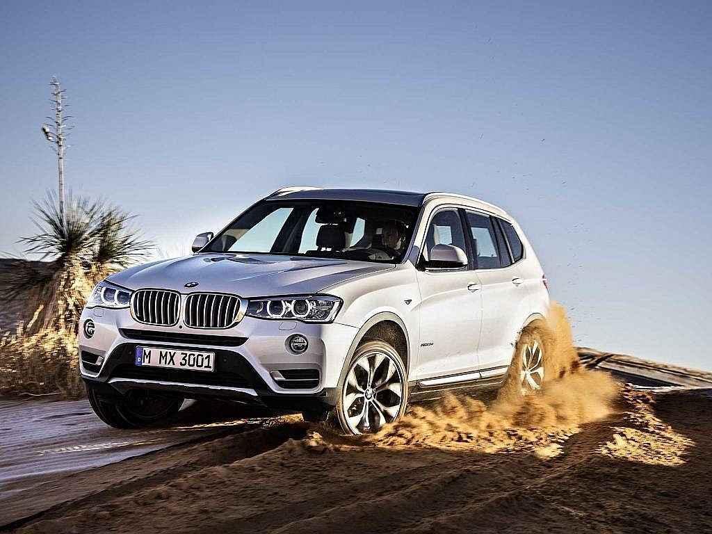 BMW X3.