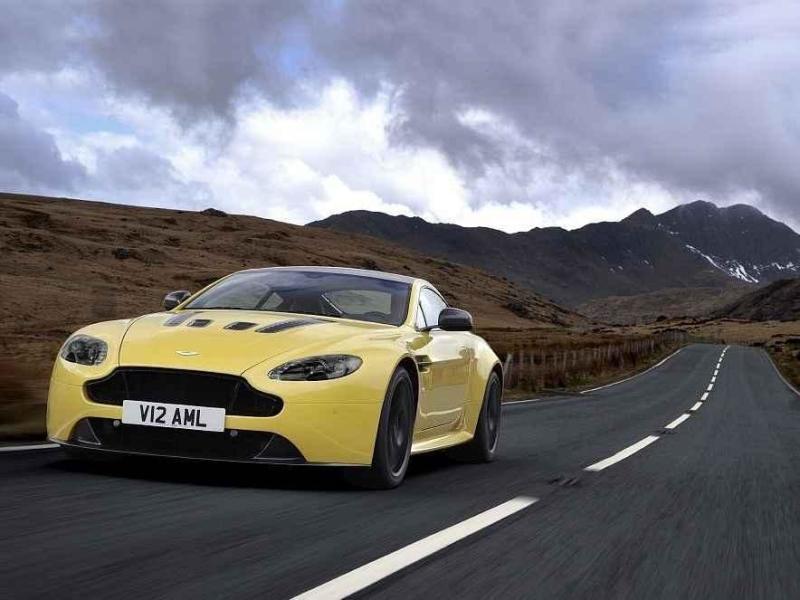 Aston Martin V12 Vantage S