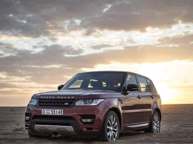 Range Rover Sport stanovil rekord v přejezdu pouště Rub al-Chálí.