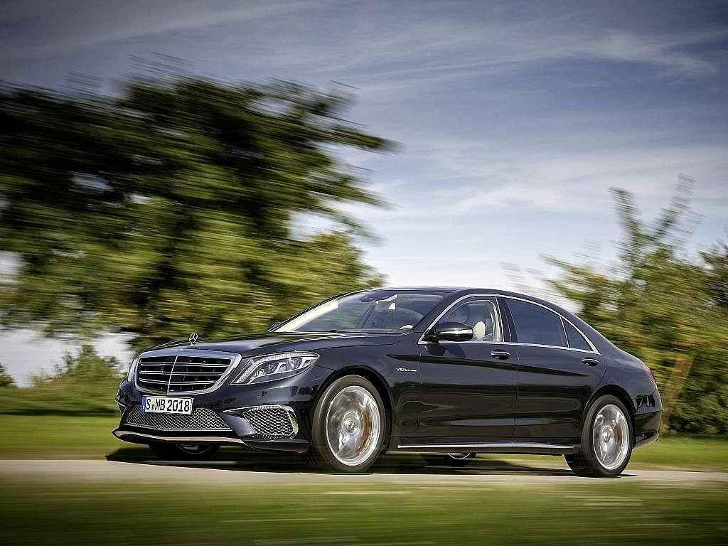 Mercedes-Benz S 65 AMG.