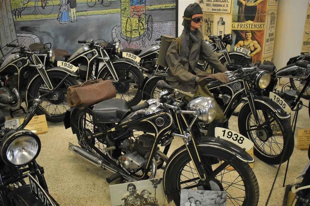 Další stroje ČZ v Moto&Velo muzeu v Přerově nad Labem