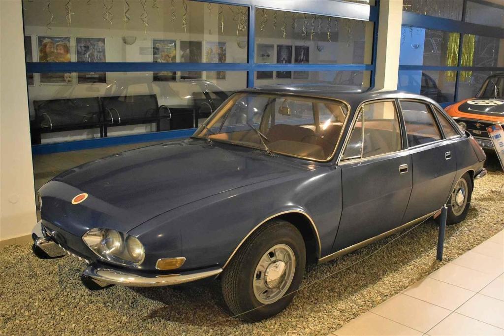 Tatra 603 X