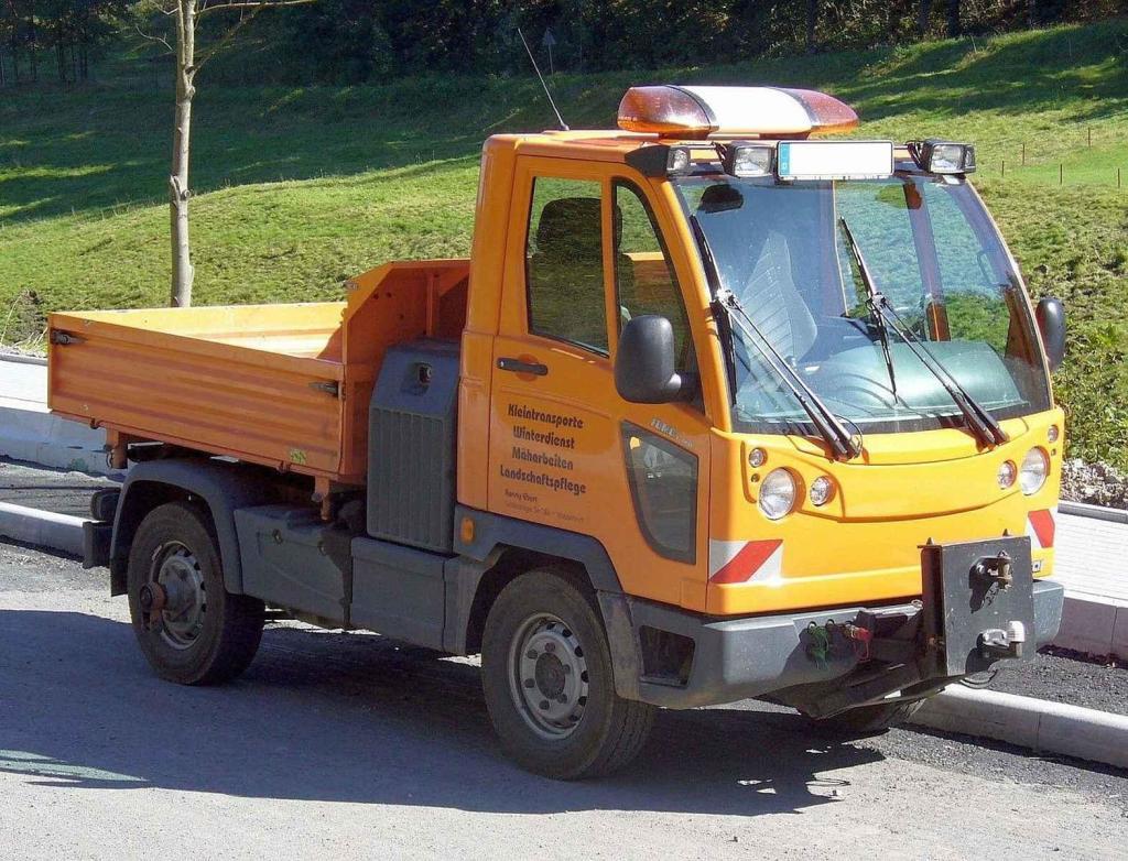 Multicar FUMO.