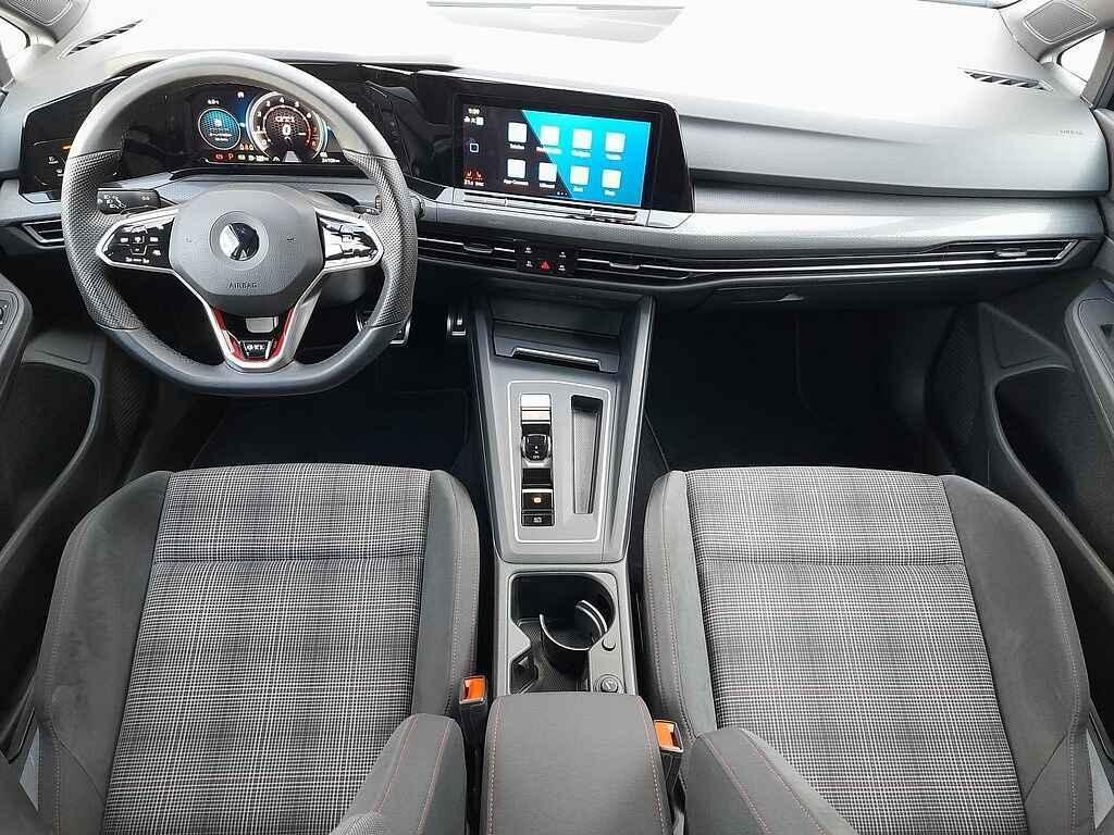Volkswagen Golf GTI.