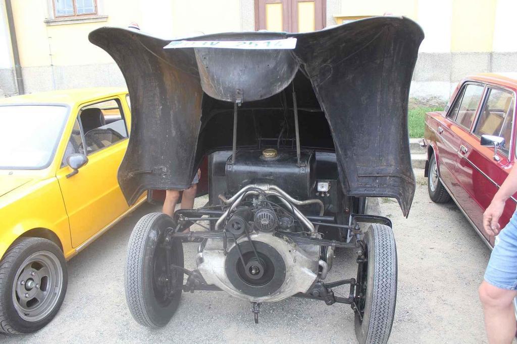 Setkání veteránů v Chlumu u Třeboně.