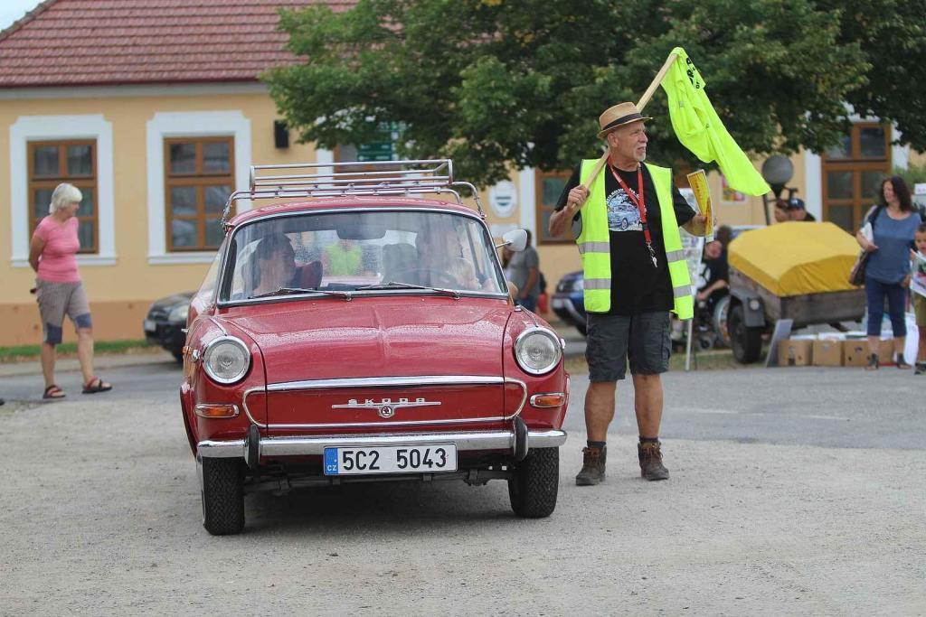 Setkání veteránů v Chlumu u Třeboně.